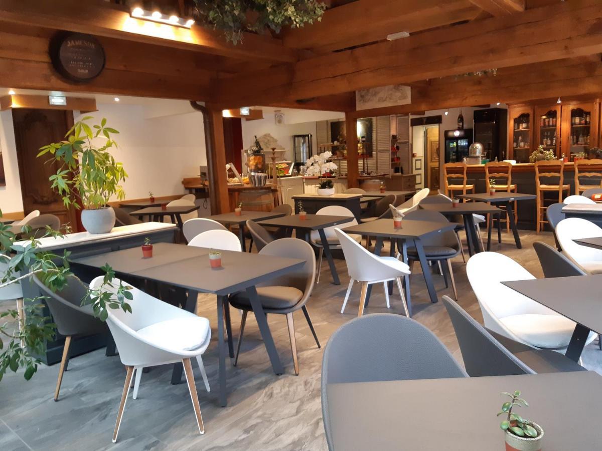 Hotel Et Spa Le Lion D'Or Pont-Évêque Екстериор снимка